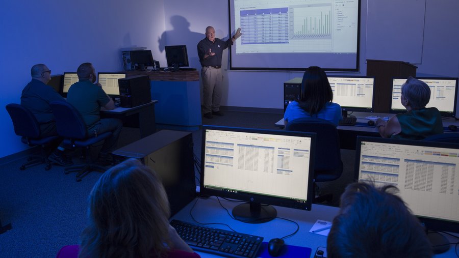Kansas Technology FlagshipKansas aims to help local, state tech firms - Wichita Business ...