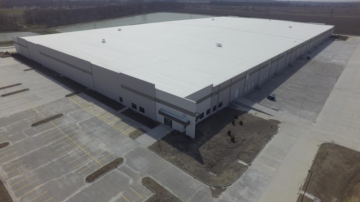 Contegra completes 26 million distribution facility at Gateway Commerce Center in Edwardsville