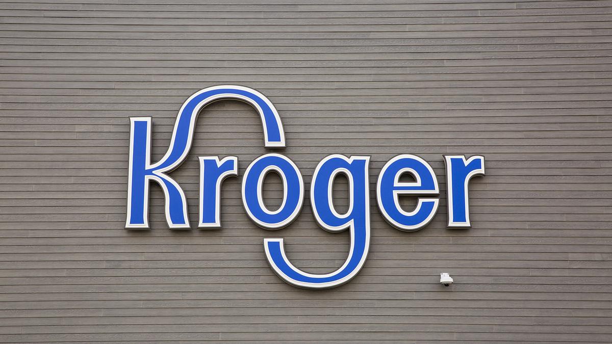 Harris Teeter parent Kroger to close 14 N.C. grocery stores - Charlotte ...
