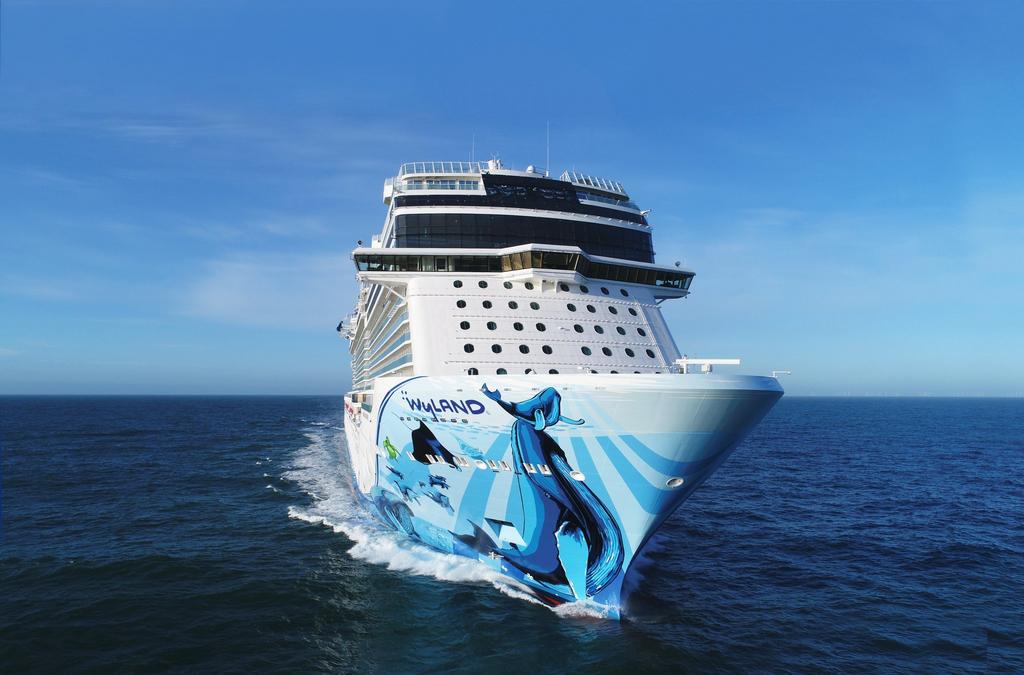 Norwegian Cruise Lines joins Alaska Airlines in plan to cut plastic water  bottles from trips - Puget Sound Business Journal