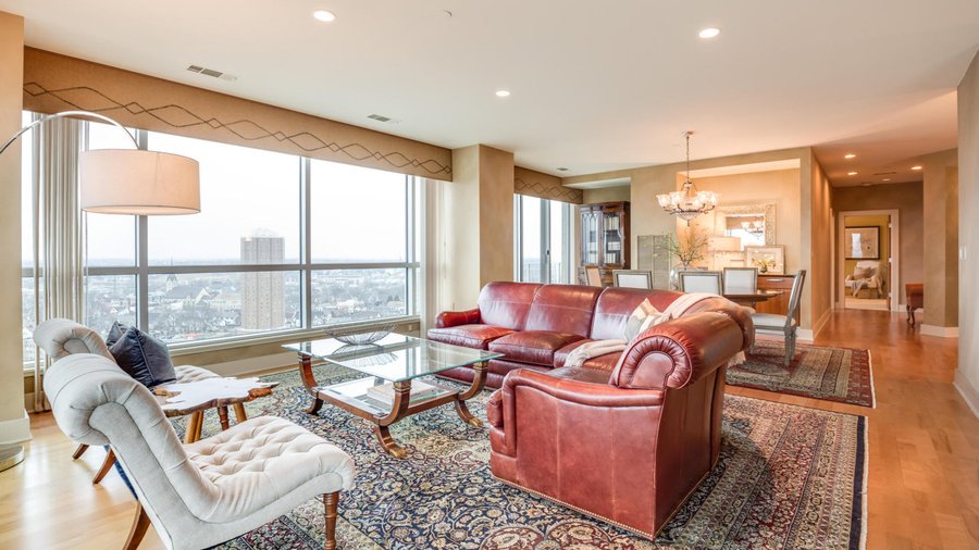 Peek inside three Milwaukee condos over 1 million Milwaukee Business Journal