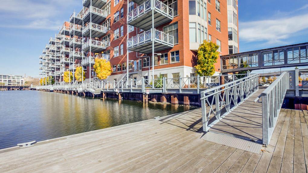 Peek inside three Milwaukee condos over 1 million Milwaukee Business