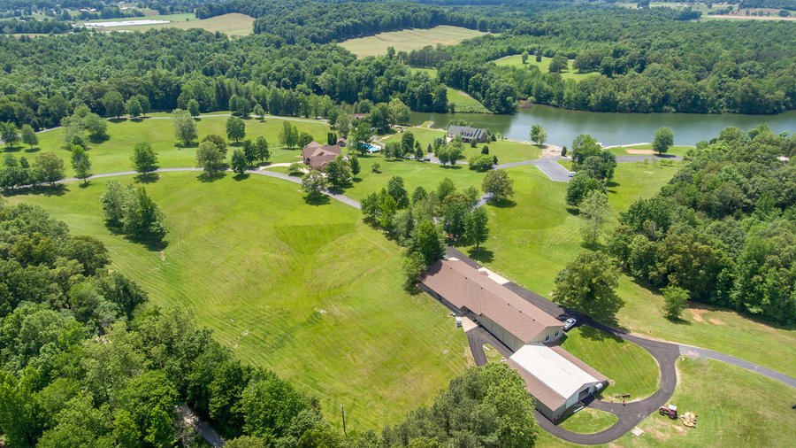 Whitesville, Ky., estate with three luxury homes, lake on the market