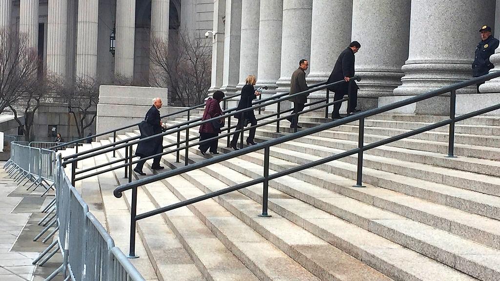 Thompson & Knight adds State Senator Nathan Johnson to trial practice