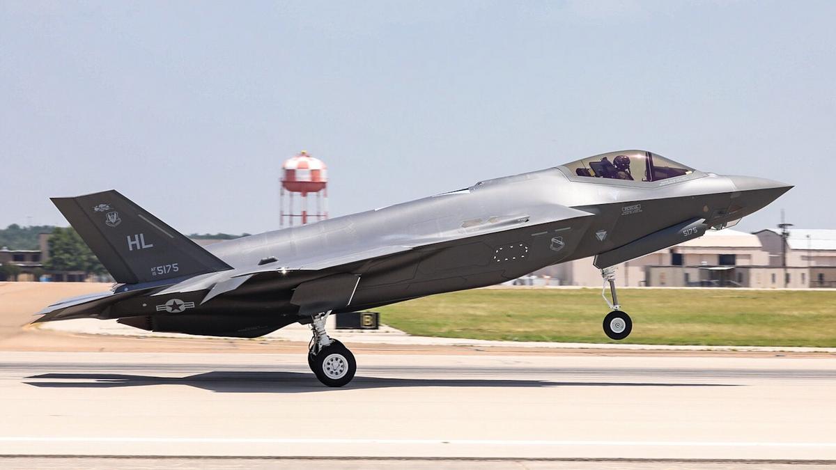 Turkey receives first F-35 from Lockheed Martin despite U.S. Senate ...