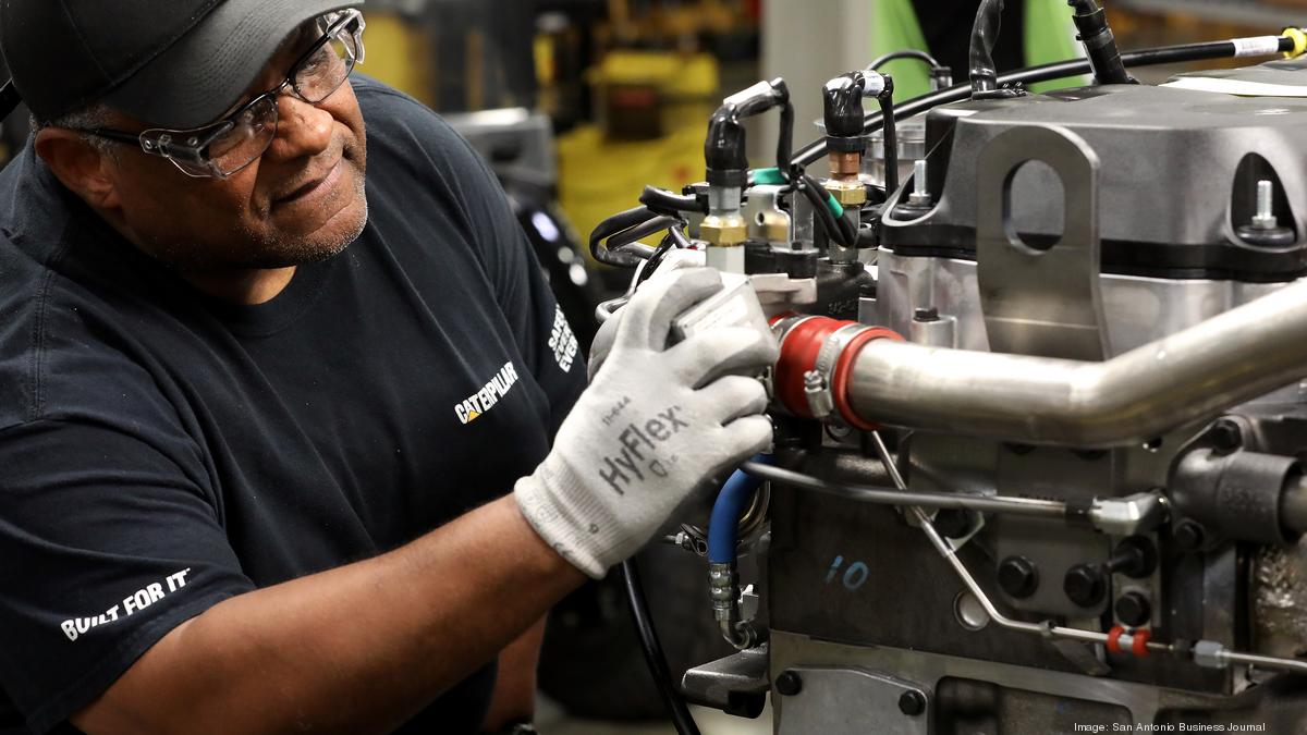 Caterpillar Inc. (NYSE CAT) sees increased orders as oil and natural