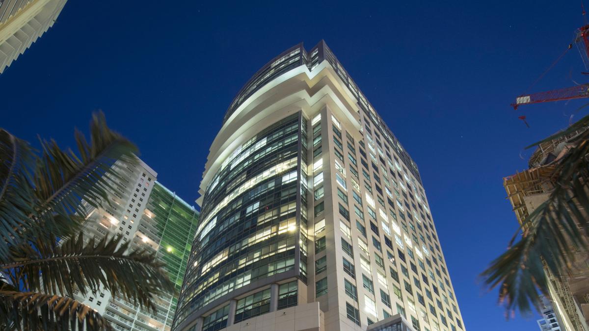 Prudential Sells 1111 Brickell Office In Miami To Parkway Properties Kkr South Florida Business Journal