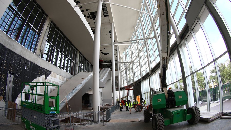 Bucs are placing a luxury sports bar in Raymond James Stadium