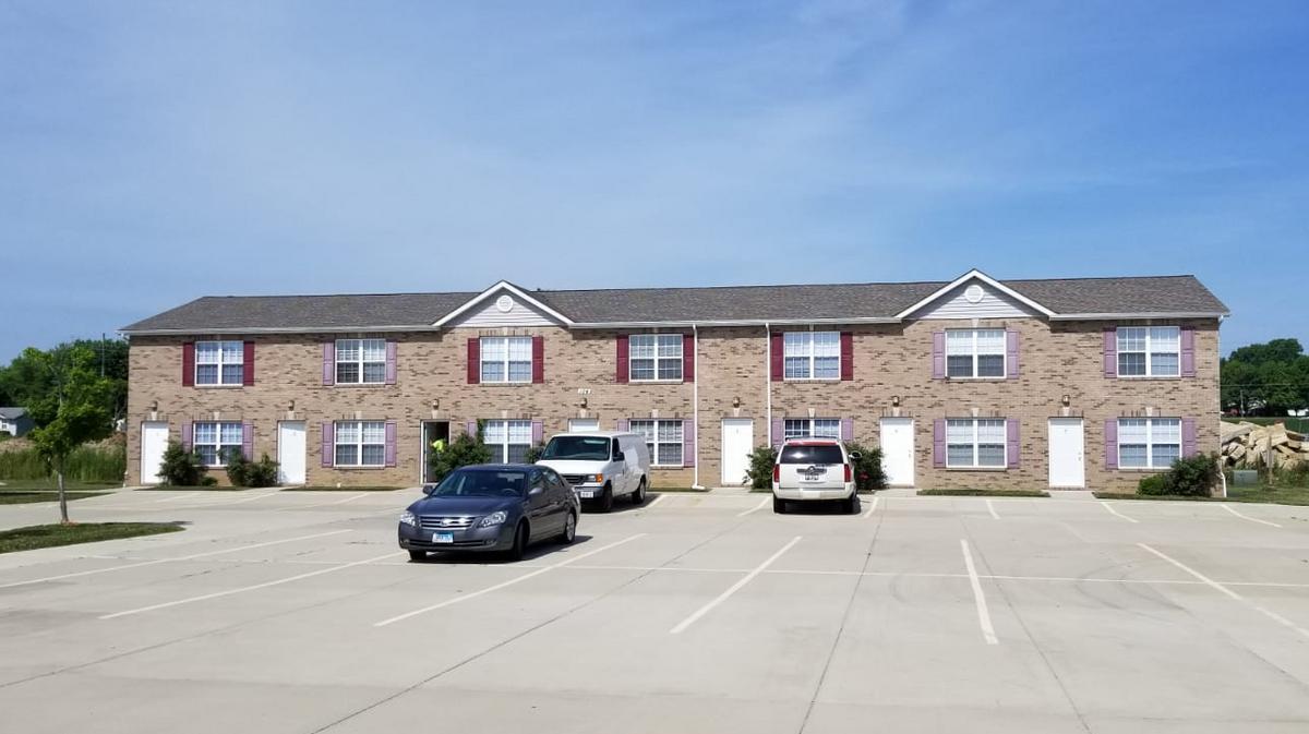 Gateway Multifamily Group buys 29 apartments in Lebanon, Illinois St