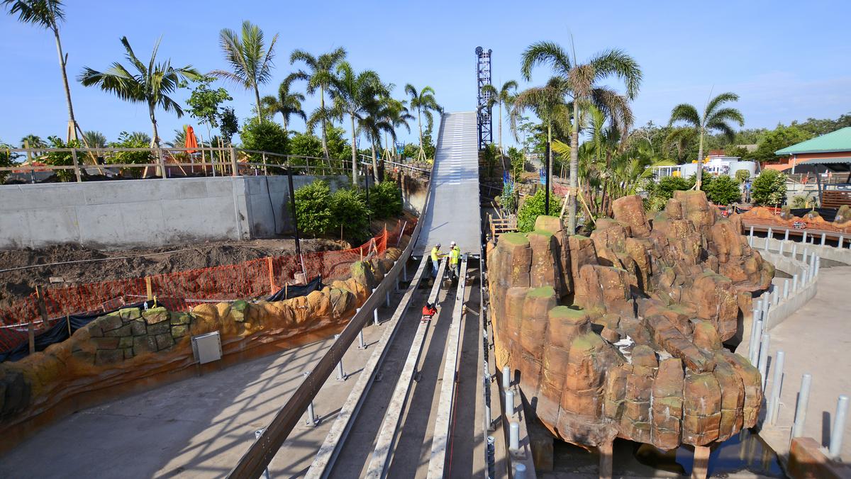 SeaWorld Orlando shares a behind the scenes look at Infinity Falls ...