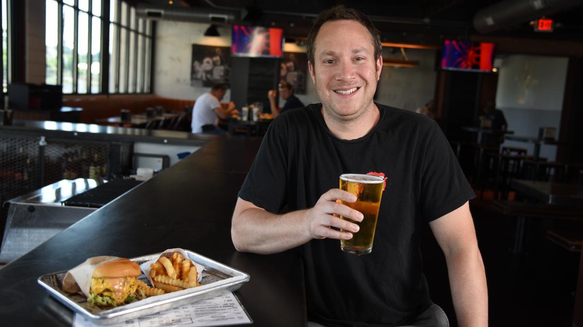 Grindhouse Killer Burgers and NCR Corp. launch take out app to boost