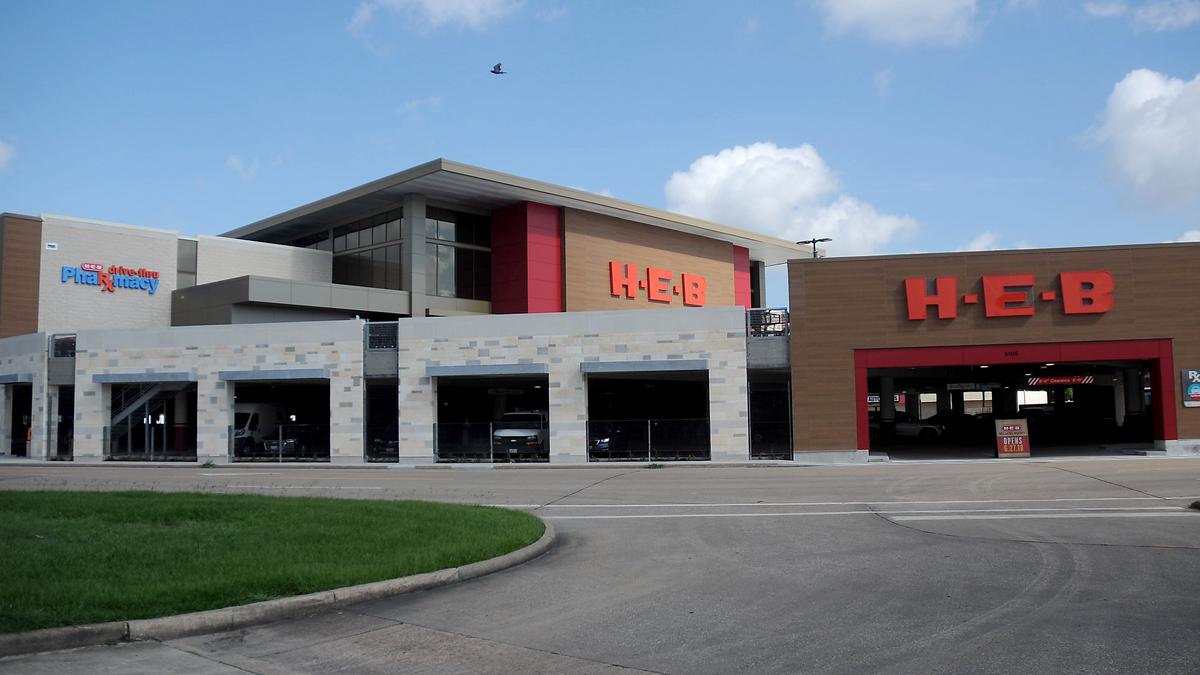 Brixmor Property sells HEB Bellaire Market, other Houstonarea