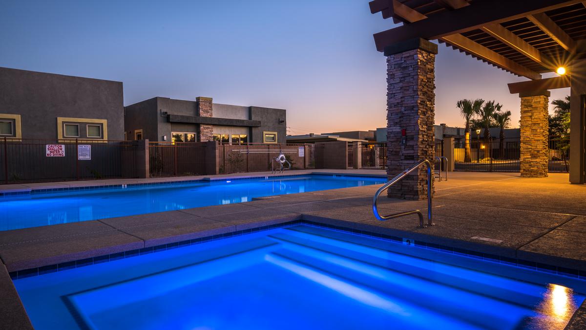 New mutlifamily hybrid makes gains in Phoenix: Is it a single-family ...