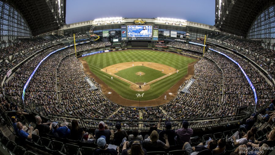 Stadium Tour of the Milwaukee Brewers - American Family Field (Miller Park)  - Team Store Merchandise 