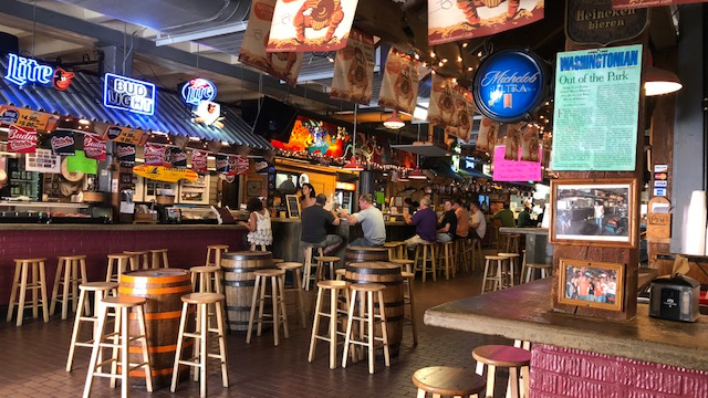 Nick S Inner Harbor Seafood Sued Faces Eviction From Cross Street Patrons Enjoy Beer And Fresh Seafood At Nick S Inner Harbor The Cross Street Market