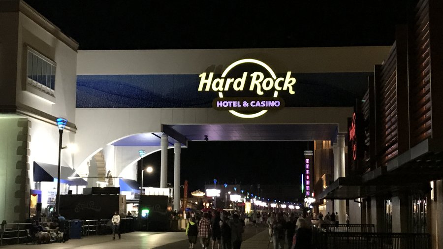Atlantic City's Hard Rock casino to launch sportsbook in early 2019