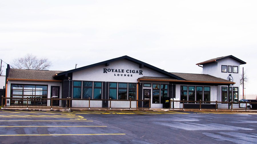Royale Cigar Lounge now open near Hollywood Casino Columbus Business