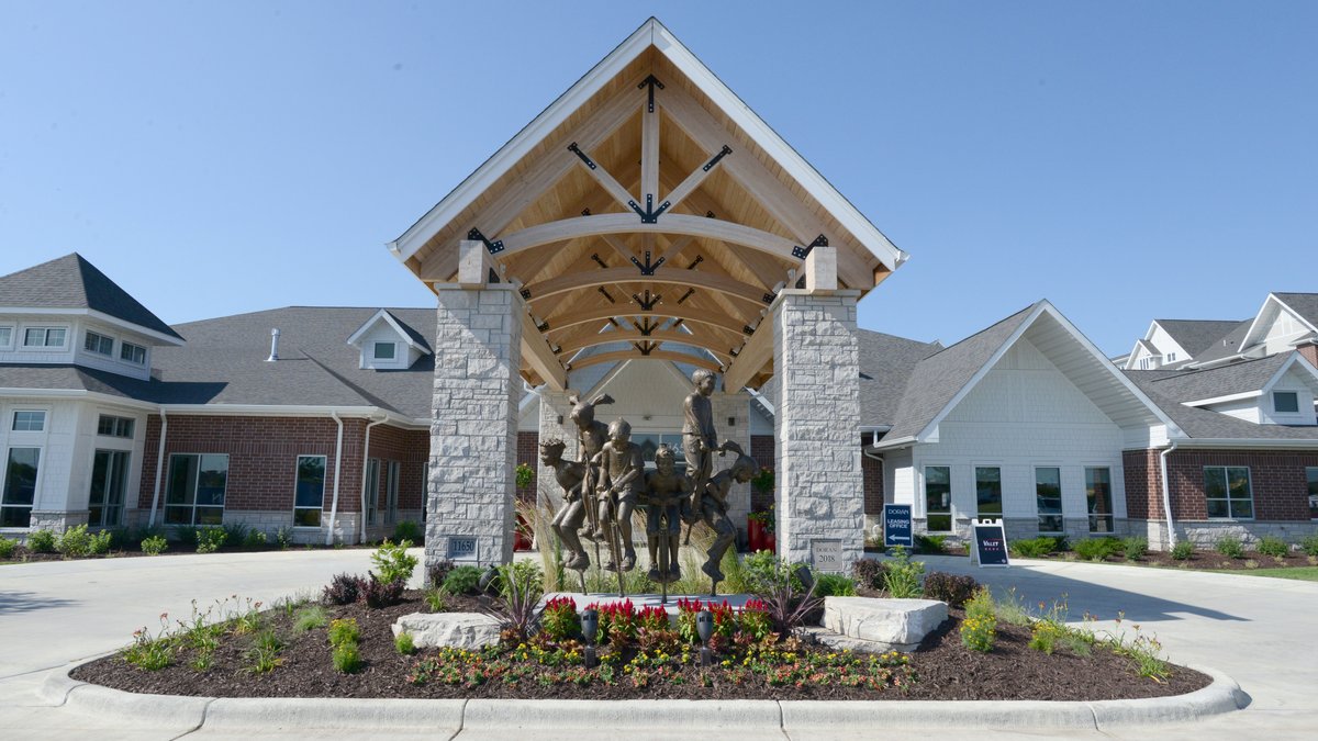 Doran Cos. debuts The Reserve at Arbor Lakes in Maple Grove, an