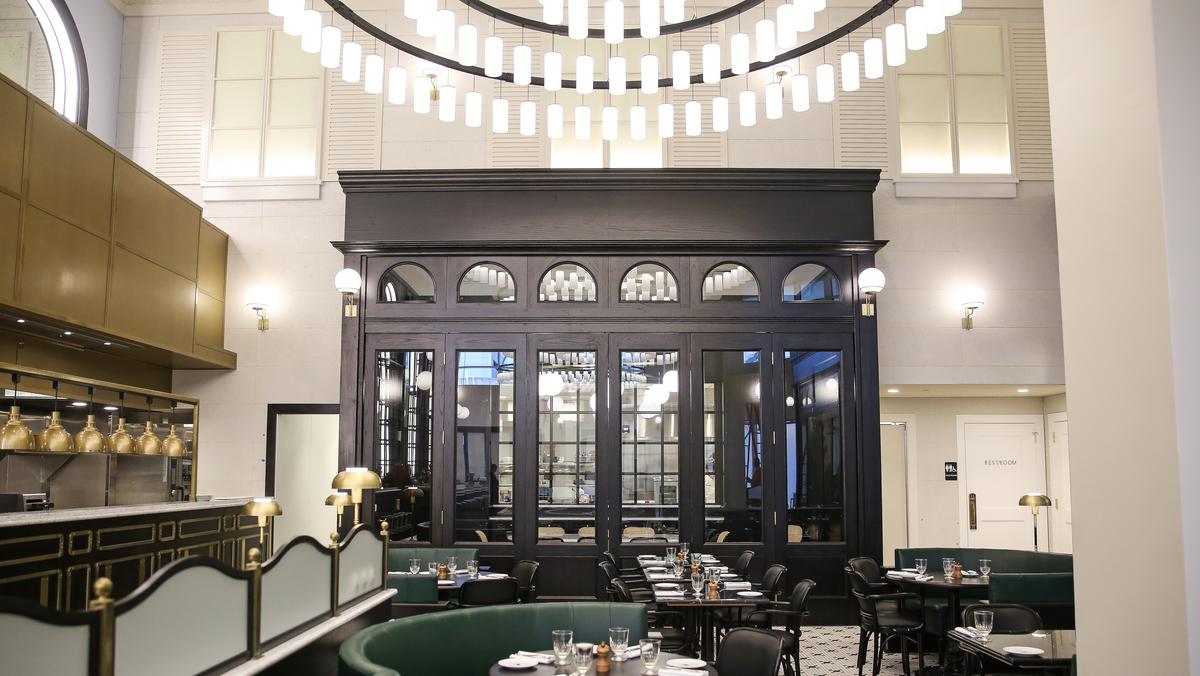 French restaurant La Belle Helene, Parliament Espresso & Coffee shutter