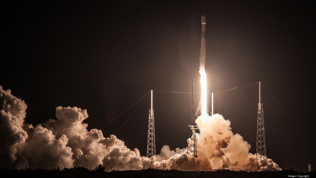 SpaceX catches rocket booster, misses payload fairing - L.A. Business First