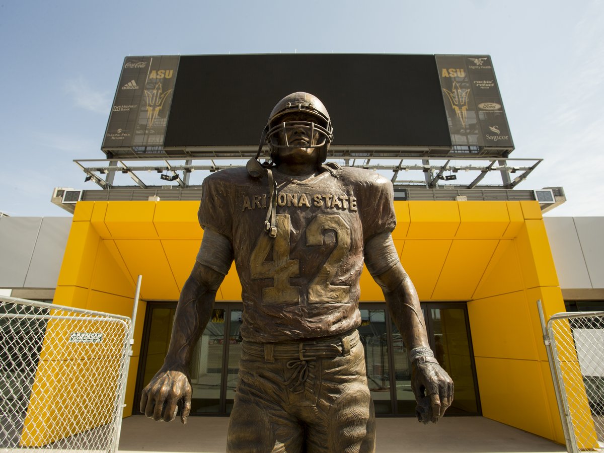 Arizona State football: Pat Tillman statue unveiled at Sun Devil Stadium