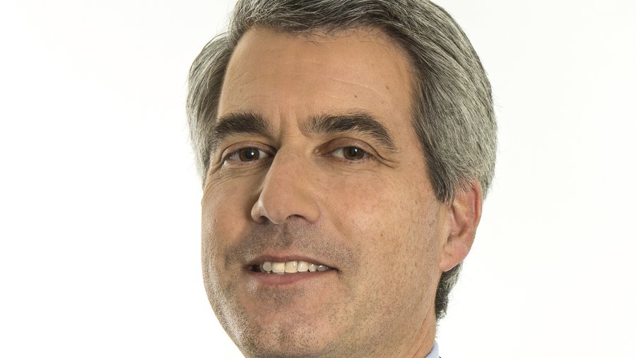 discover-financial-names-hochschild-its-new-ceo-chicago-business-journal