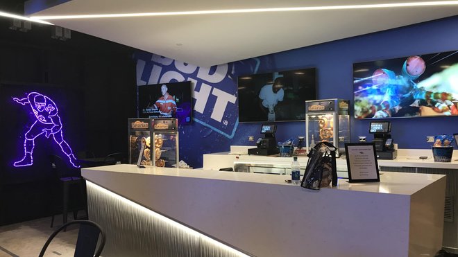 M&T Bank Stadium debuts a field-level party suite, better WiFi and phone  charging stations - Baltimore Business Journal