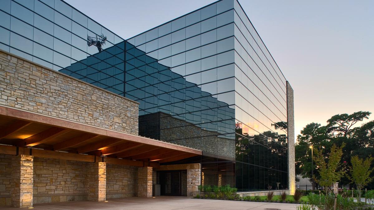 Jim Davis' Redwood Capital buying Houston beer distributor Baltimore