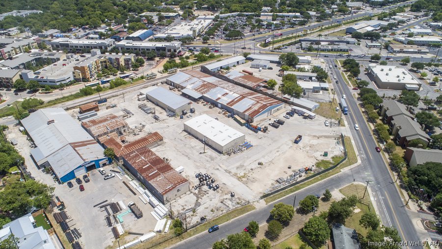 This photograph of 6909 Ryan Dr., a city-owned property planned for redevelopment, shows the developer's Crestview Village site at the top of the frame where Justin Lane, to the right, and Lamar Boulevard, to the left, meet. ARNOLD WELLS / ABJ