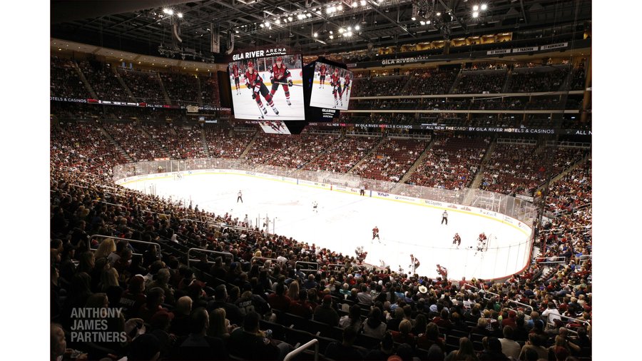 Gala River Area Home of the Phoenix Coyotes. Editorial Photo