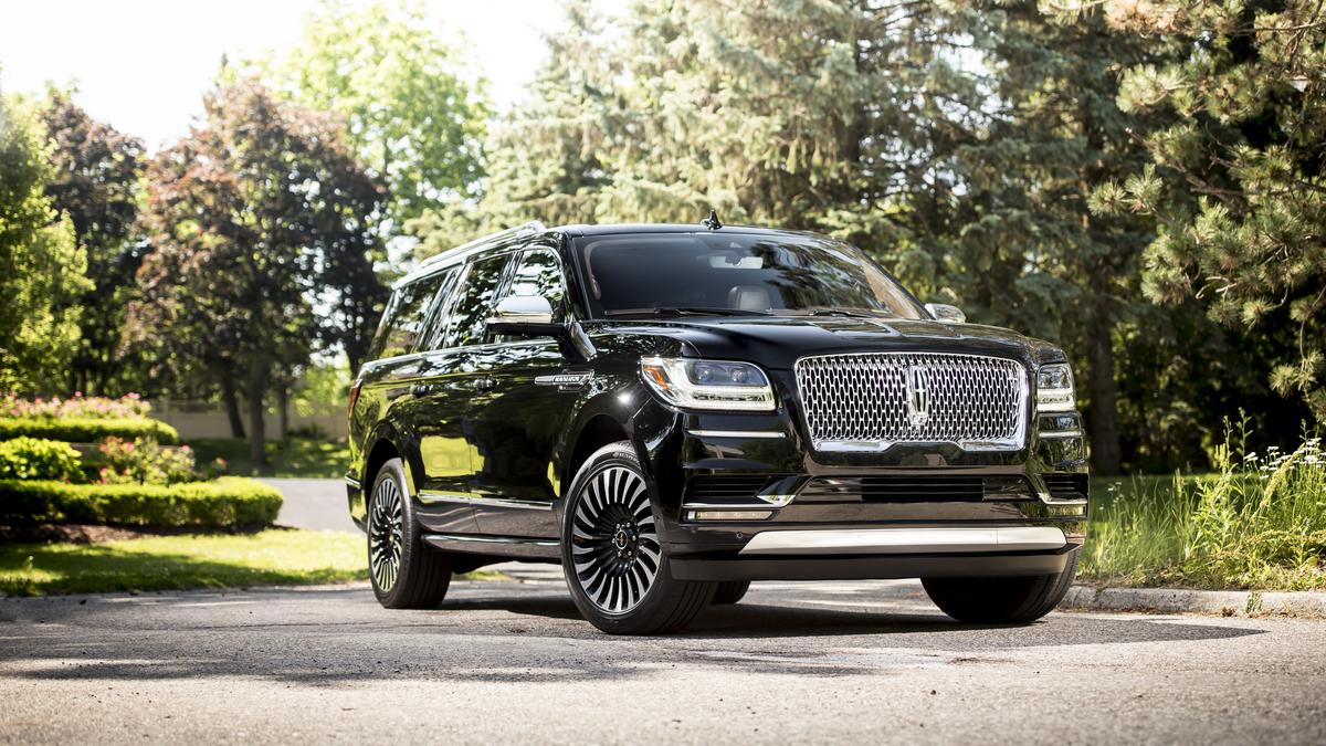 Lincoln Navigator gets a price increase: Autoblog - Louisville Business ...