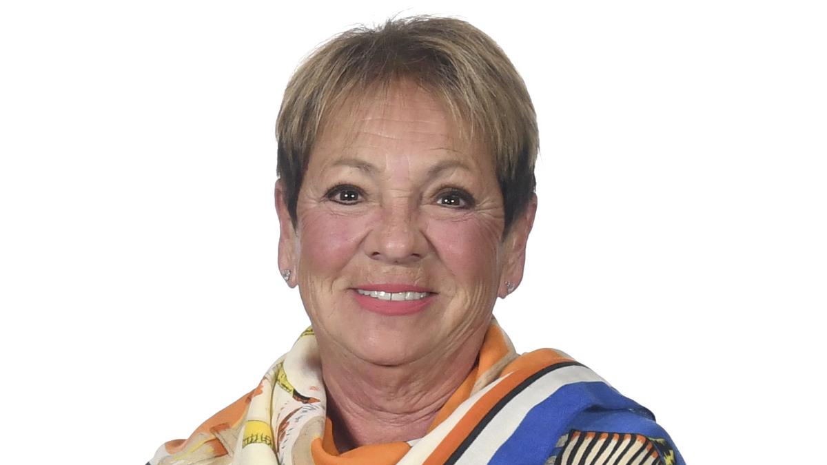 How Envoy Air leader Linda Kunz's career in flight service all began