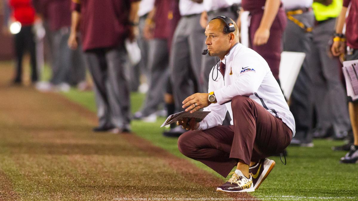 University Of Minnesota P J Fleck Sign New Contract As Gophers