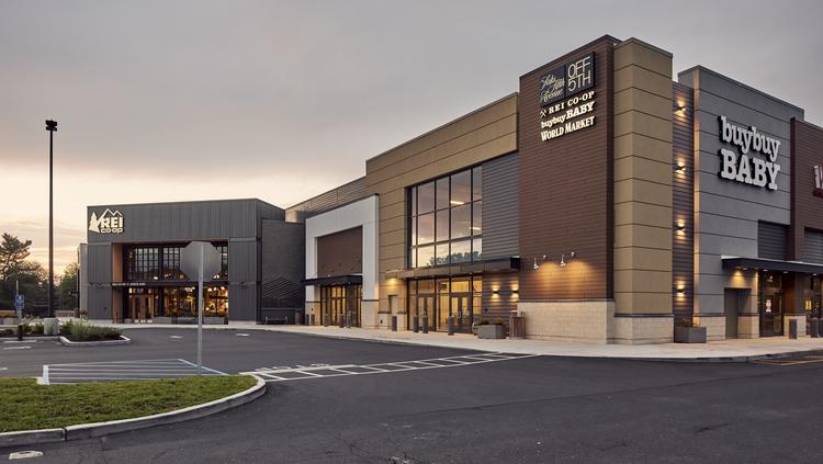 Sears Real Estate Spinoff Finds Money Redeveloping Former Store Sites Chicago Business Journal