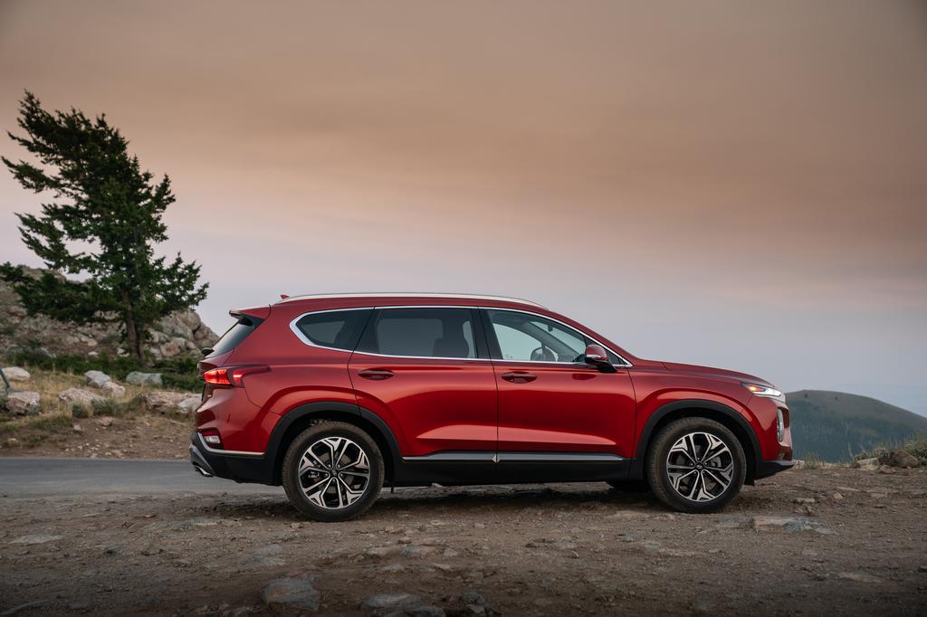 Automotive Minute: Redesigned 2019 Hyundai Santa Fe is smaller and