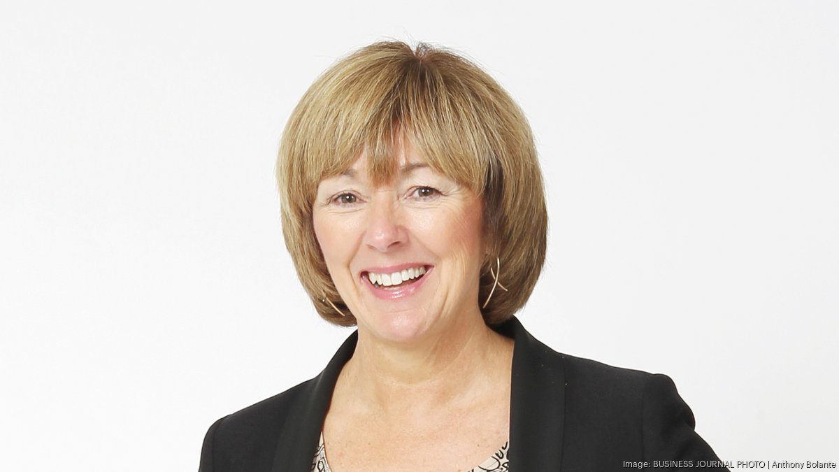 Deanna Oppenheimer receives lifetime achievement award for board service