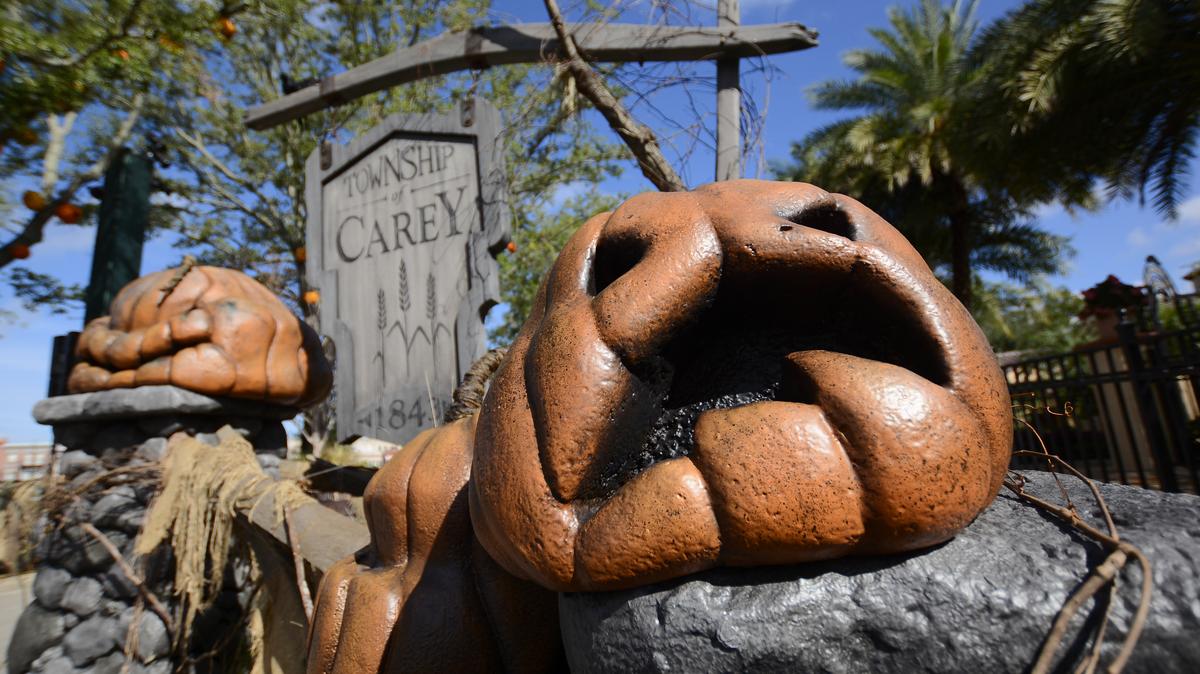 2018 Halloween Horror Nights scare zones take shape at Comcast Corp