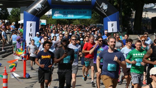 4K 4Charity Fun Run PDX 2018 runners are off