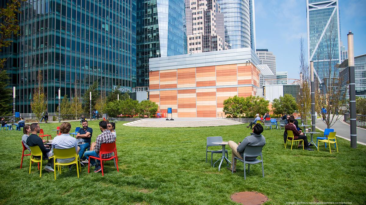 New Salesforce Transit Center's Outdoor Theater Draws Crowd - San ...