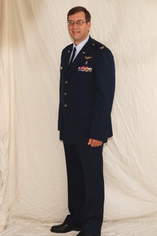 2018 Veterans Stephen Knych in uniform
