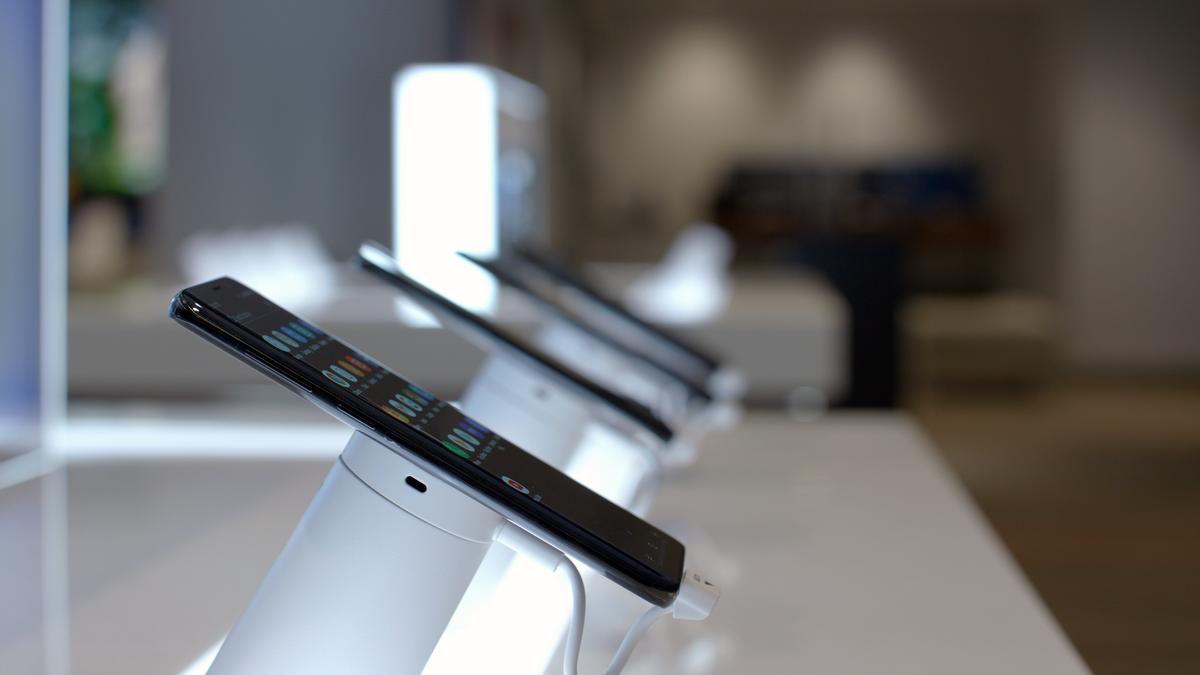 Charter launches Spectrum Mobile for subscribers in Wisconsin