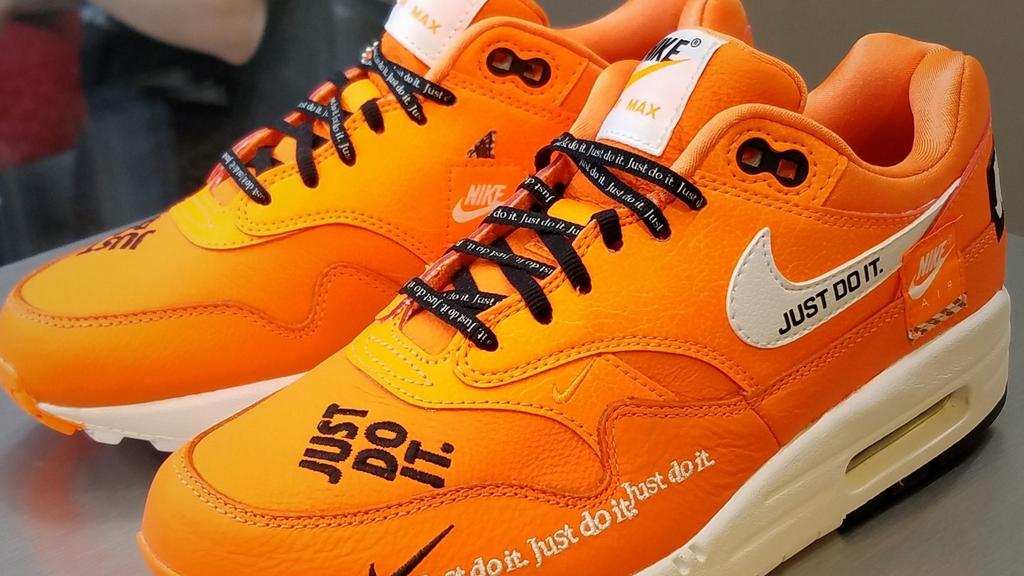 nike just do it tennis
