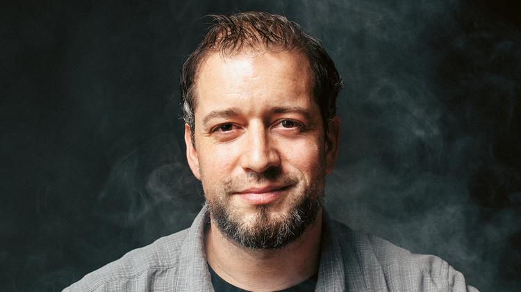 Seattle Cooks pulls together recipes from chefs at 40 restaurants ...