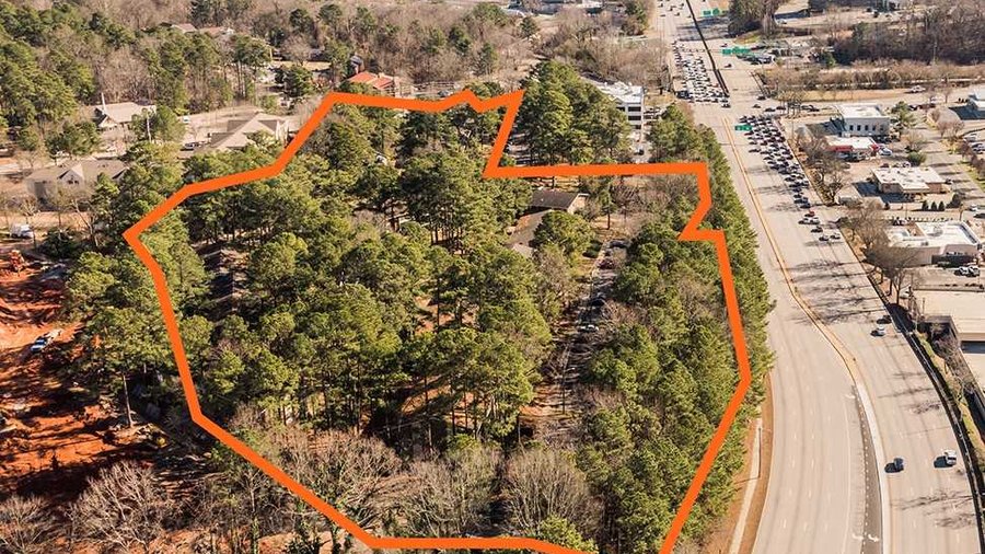 Hundreds of apartments proposed across from Crabtree mall in Raleigh