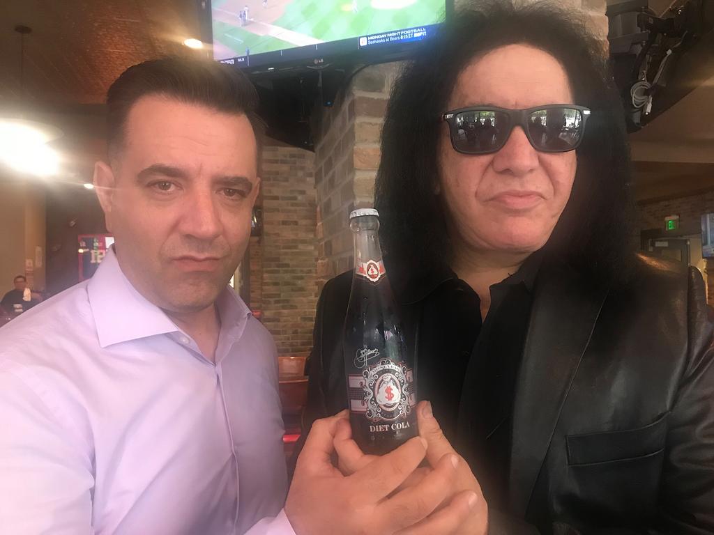 Wizard World Philadelphia: An Evening with Gene Simmons and His