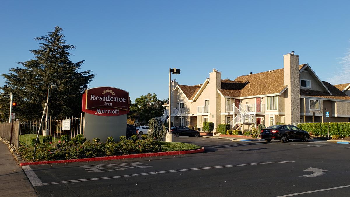 Residence Inn hotel on Howe Ave. proposed for apartment conversion