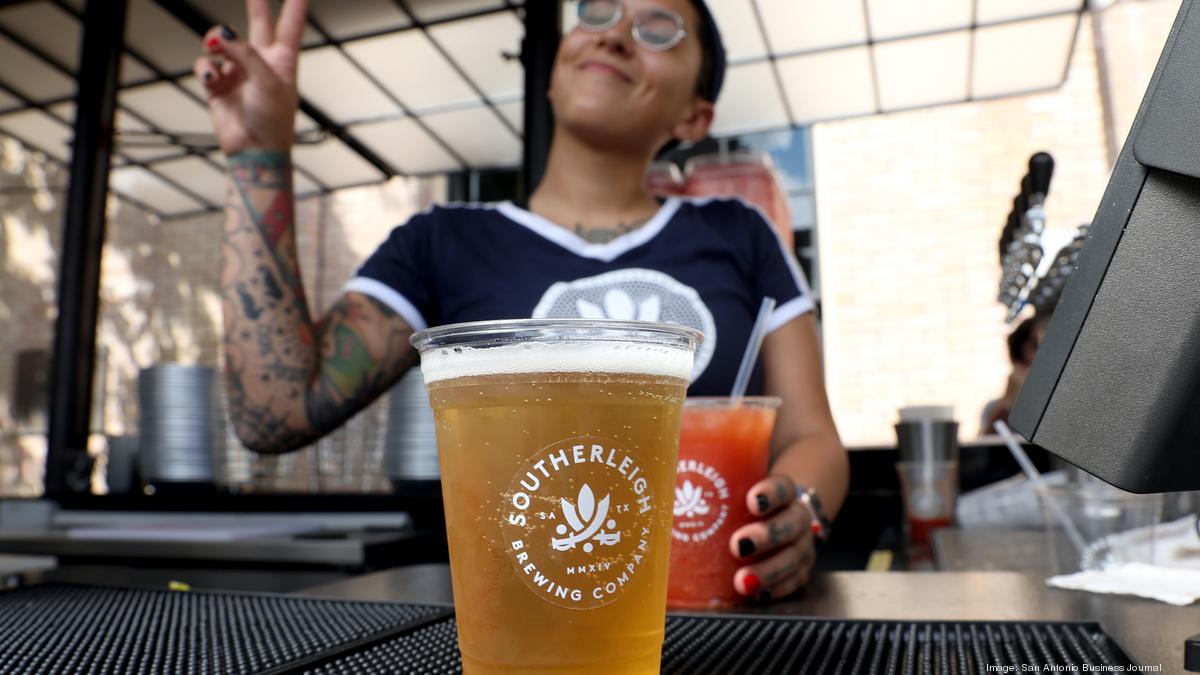 Southerleigh's new outdoor oyster bar celebrates grand opening San