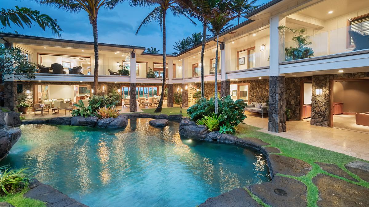 Kailua beachfront estate sells for nearly 16M after nearly 5 years on