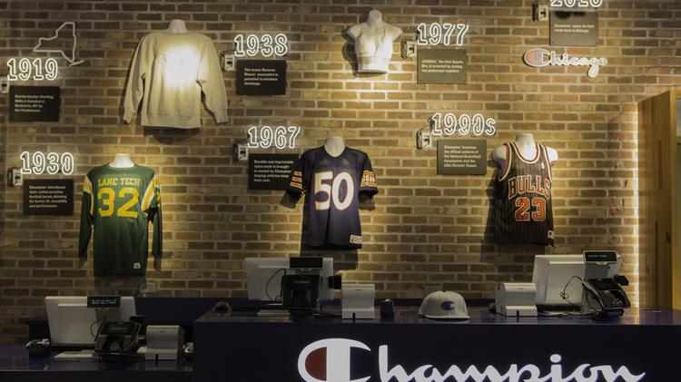 slave Lade være med kindben Champion Athleticwear debuting brand store in Chicago - Chicago Business  Journal