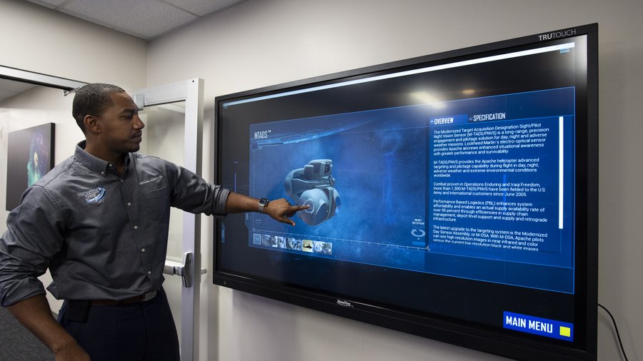 Lockheed Martin Virtual Qualification Lockheed Martin (NYSE: LMT) opens virtual reality center in Orlando ...